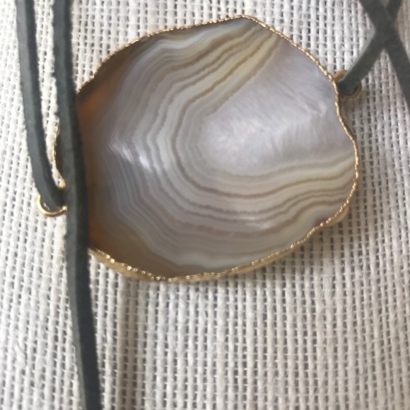 LEATHER AND AGATE STONE CHOKER - Picture 3 of 6